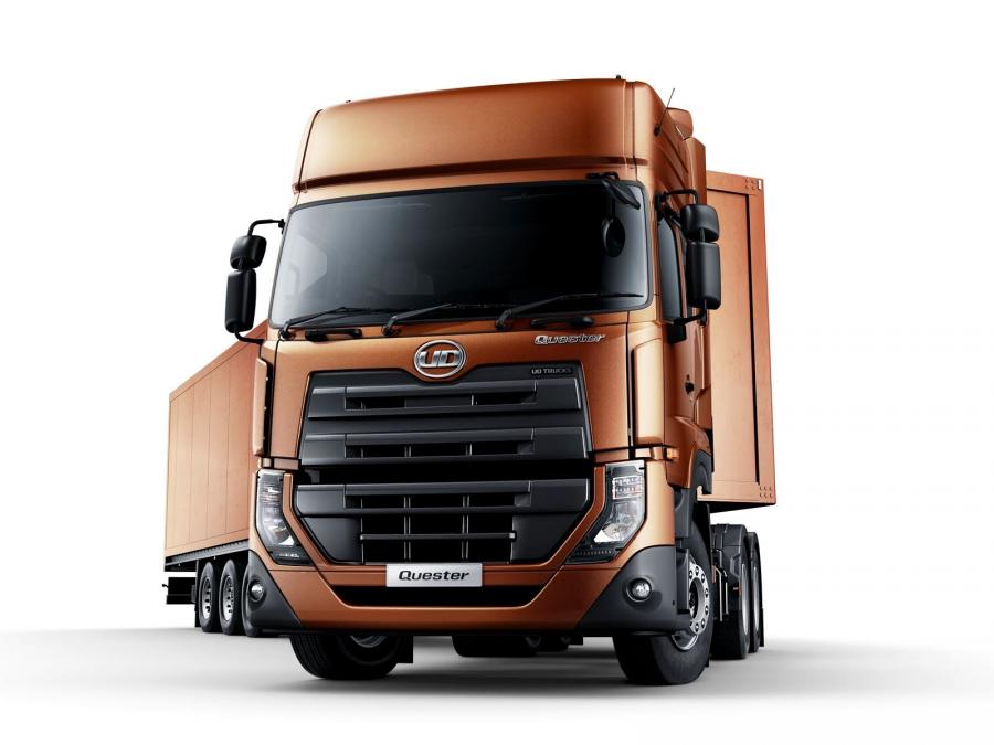 UD Trucks Quester GDE 6x2 Tractor '2013